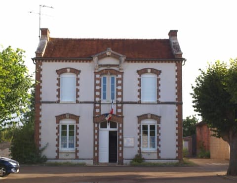 Ramoneur Paroy-sur-Tholon